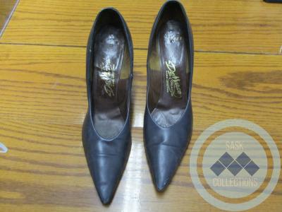 Navy Ladies Shoes 